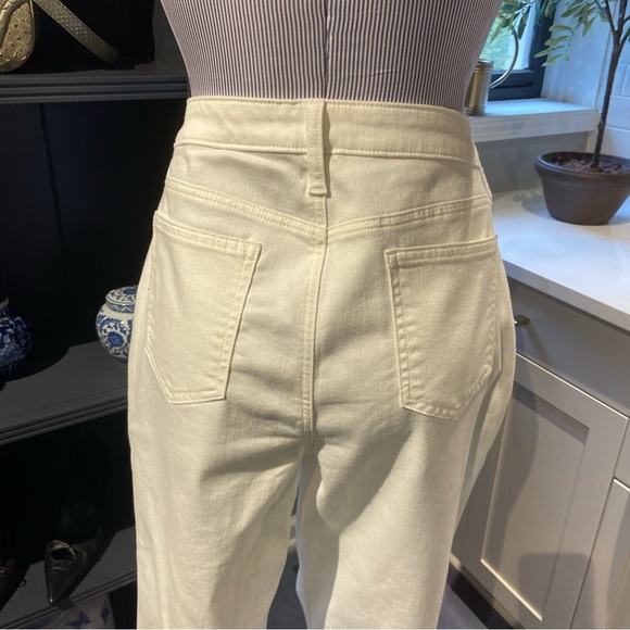 Chico's So Slimming Girlfriend Slim Leg Crop White Jeans – Size 10 - Picture 5 of 7